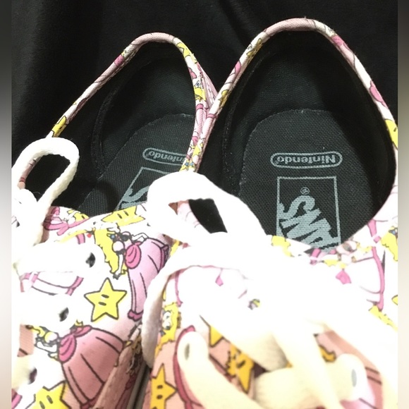 Vans - Unisex Limited Edition Princess Peach Sneakers - Womens 6.5 - Mens 5 - Picture 7 of 11